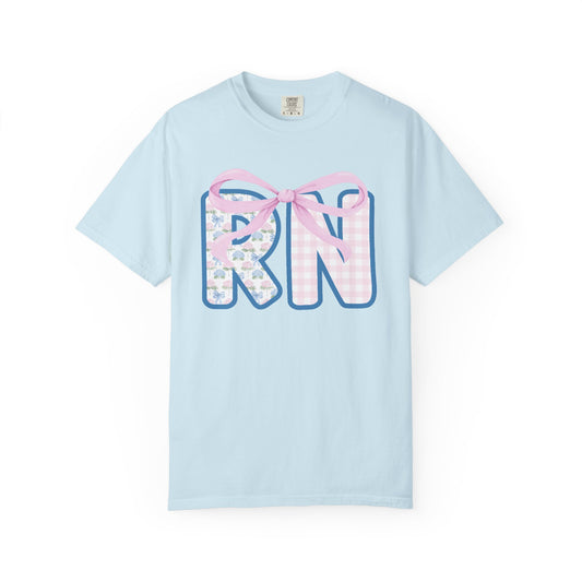 Cute RN T-Shirt, Perfect for Nurses, Gift for Healthcare Workers, Comfortable Casual Wear, Summer Style, Appreciation Gift